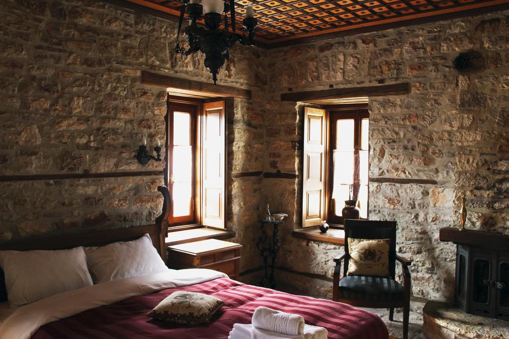 Old Inn Gorianádhes Екстериор снимка