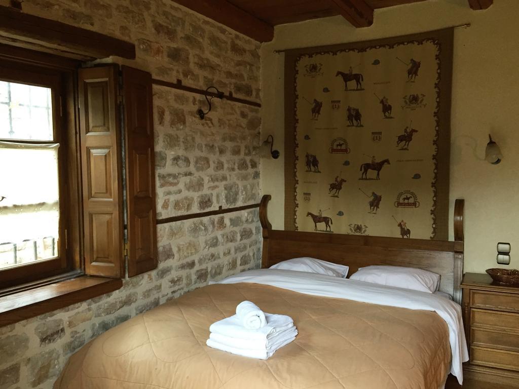 Old Inn Gorianádhes Екстериор снимка