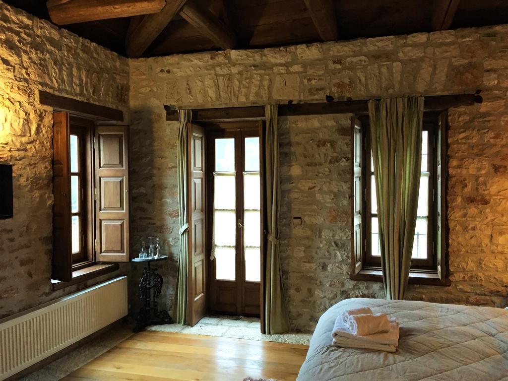 Old Inn Gorianádhes Екстериор снимка