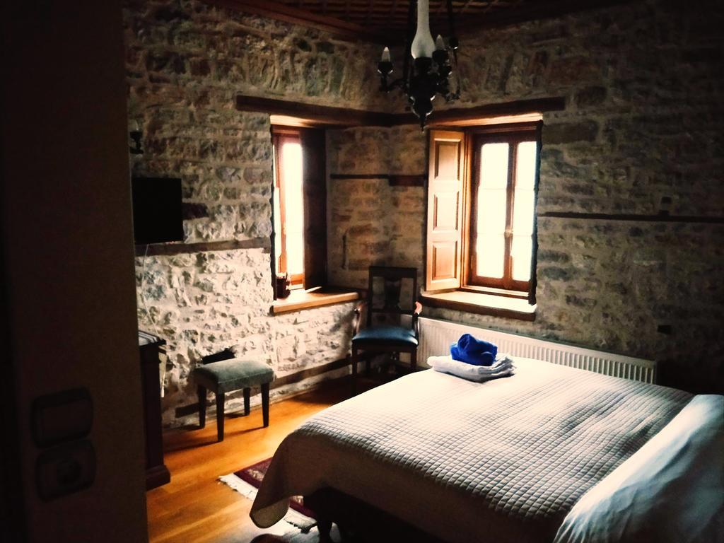 Old Inn Gorianádhes Екстериор снимка